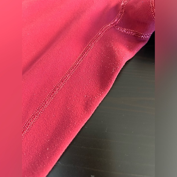 Lululemon Reversible Wunder Under pink / burgundy crop size 4 - Picture 6 of 16